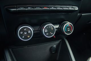 Dacia Duster 2021 4Χ4 | Ελληνικό | Πλήρες Βιβλιο | Sportive | Glacier White-thumb-32