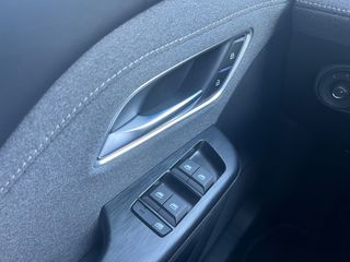 Mg ZS 2026 MAX HYBRID EXCLUSIVE-thumb-12