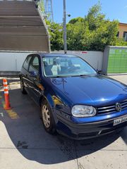 Volkswagen Golf 2000