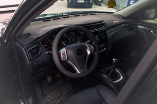 Nissan X-Trail 2017 Tekna | 1.6 4X4-thumb-8