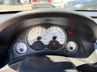 Opel Corsa 2001 C 1.4 TWINPORT-thumb-11