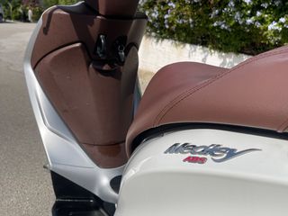 Piaggio Medley 125 2019 SPECIAL EDITION-thumb-10