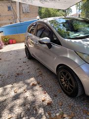 Ford Fiesta 2010 TITANIUM