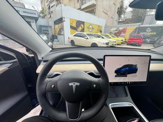 Tesla Model Y 2022 LONG RANGE-thumb-9