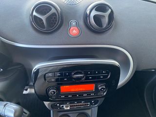 Smart ForTwo 2017-thumb-36