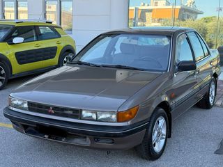 Mitsubishi Lancer 1990 1.2-thumb-2