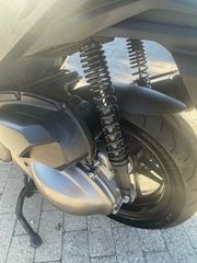 Honda Forza 300 2019-thumb-4
