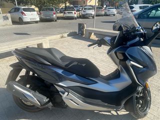 Honda Forza 300 2019-thumb-7