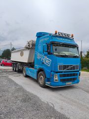 Volvo 2006 440-thumb-2