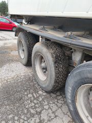 Volvo 2006 440-thumb-4