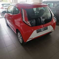 Toyota Aygo 2016 x-City 3D 1.0 69Hp-thumb-3