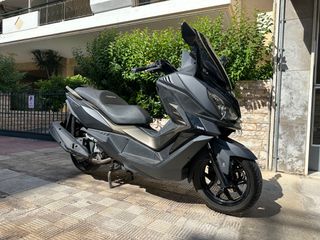 Sym Cruisym 300 2018-thumb-3