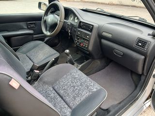 Peugeot 106 2002-thumb-9