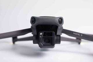 Multicopters-Drones DJI 2021 mavic 3-thumb-3