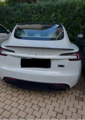 Tesla Model 3 2024 PERFORMANCE-thumb-5
