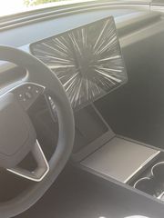 Tesla Model 3 2024 PERFORMANCE-thumb-9