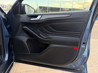 Ford Focus 2019 ST LINE FULL EXTRA-thumb-44