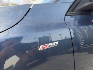 Ford Focus 2019 ST LINE FULL EXTRA-thumb-19