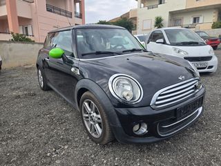 Mini Cooper D 2013-thumb-8