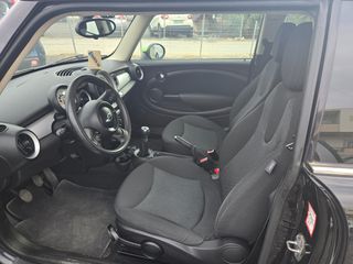 Mini Cooper D 2013-thumb-10