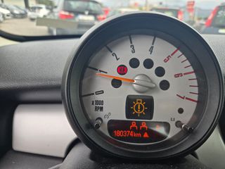 Mini Cooper D 2013-thumb-13