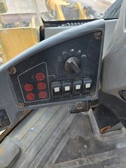 Φορτωτής Με Λάστιχα CAT 1999 938G-thumb-19