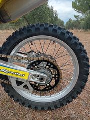 Suzuki RM-Z 250 2014 Rmz-thumb-5