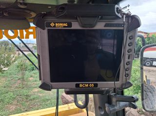 Οδοστρωτήρες Bomag 2015 Bw213dh-thumb-9