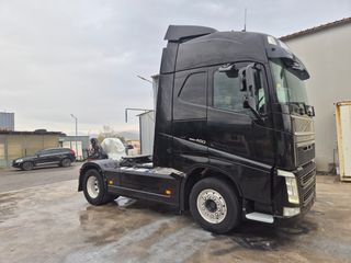 Volvo 2014 FH460-thumb-1
