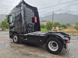 Volvo 2014 FH460-thumb-7