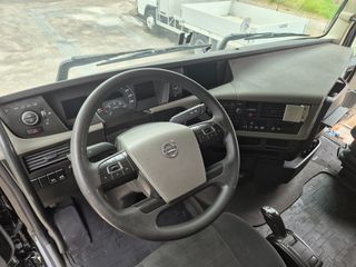 Volvo 2014 FH460-thumb-14