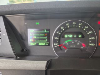 Volvo 2014 FH460-thumb-15