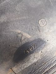 2 τεμάχια Taurus 16.9 R28-thumb-3