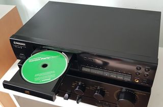 PIONEER CD PLAYER-thumb-1