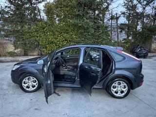 Ford Focus 2008-thumb-33