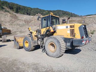Φορτωτής Με Λάστιχα Komatsu 2009-thumb-1