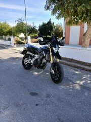 Aprilia Dorsoduro 750 2009