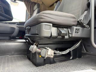 Scania 2012 R420-thumb-6