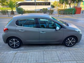 Peugeot 208 2016 1.2 PURETECH 110 ALLURE