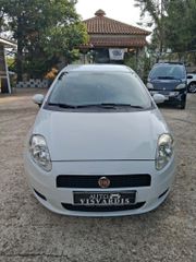 Fiat Grande Punto 2012-thumb-18
