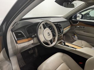 Volvo XC 90 2022 B5 AWD 7θέσιο - Εργοστασιακή εγγύηση έως 06/2027