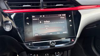 Opel Corsa 2020 1,2 TURBO GS LINE PANORAMA-thumb-15