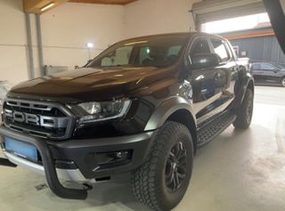 Ford Raptor 2022-thumb-1
