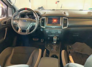 Ford Raptor 2022-thumb-11