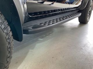Ford Raptor 2022-thumb-14