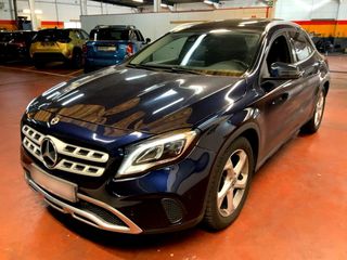 Mercedes-Benz GLA 180 2017 d FACELIFT ΗΛΙΟΡΟΦΗ LED ΑΥΤΟΜΑΤΟ FULL EXTRA