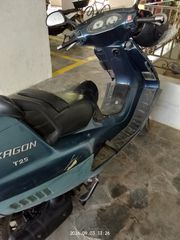Piaggio Hexagon 250 1999 Scooter-thumb-3