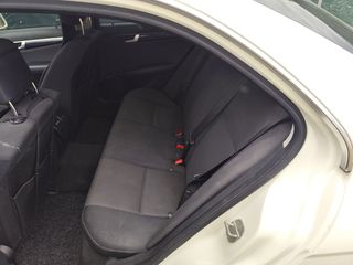 Mercedes-Benz C 180 2012-thumb-10