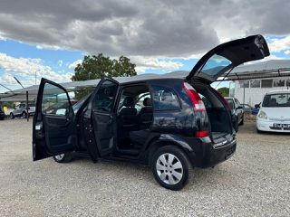 Opel Meriva 2003-thumb-8