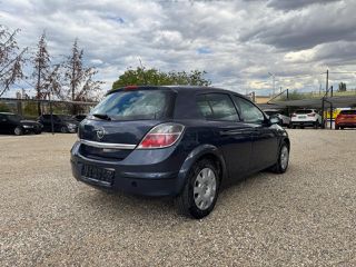 Opel Astra 2007-thumb-2